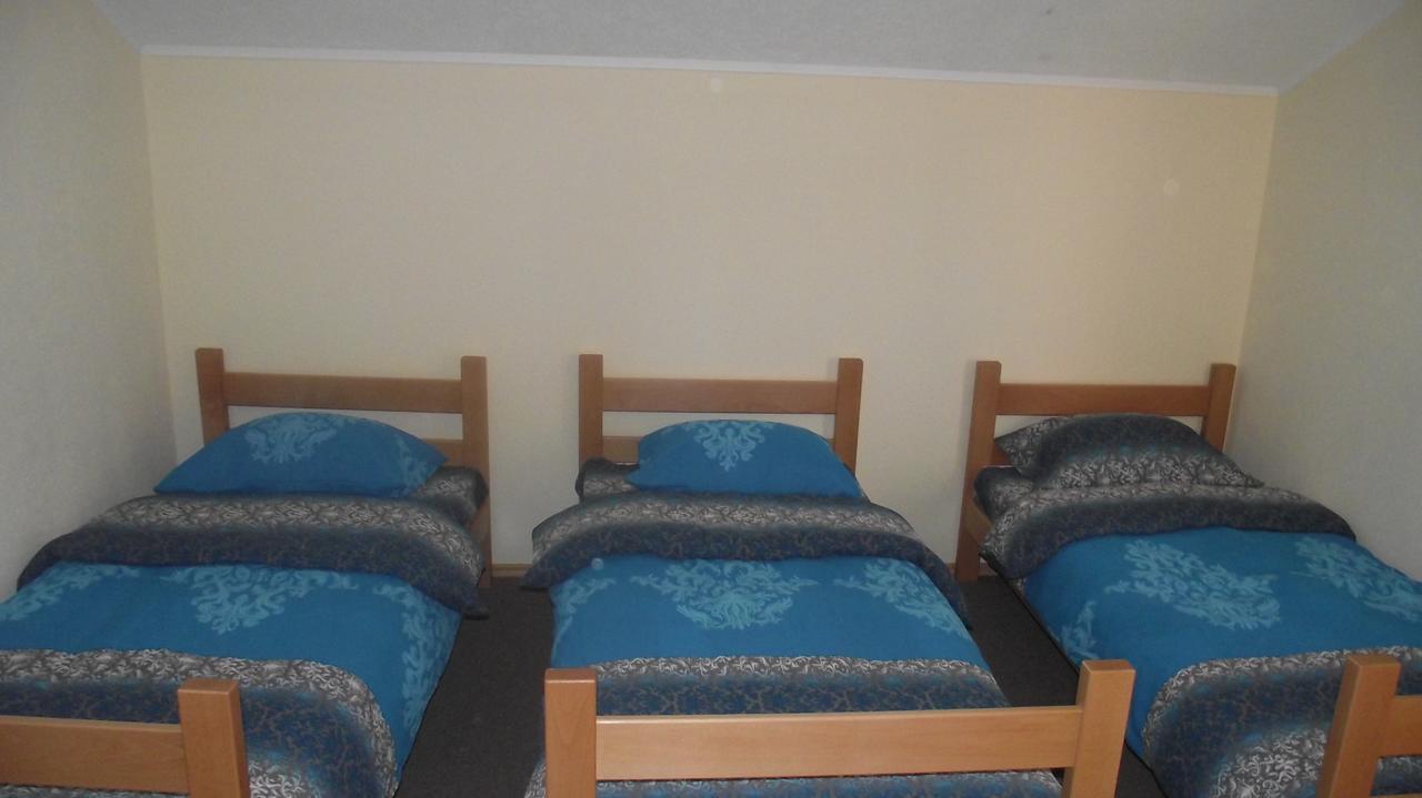 Pansion Laktasi Hostel Buitenkant foto